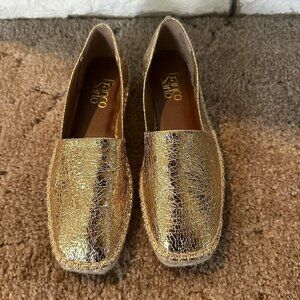 Franco Sarto Kenna Slip On Espadrilles Gold Crinkle Size 7 New